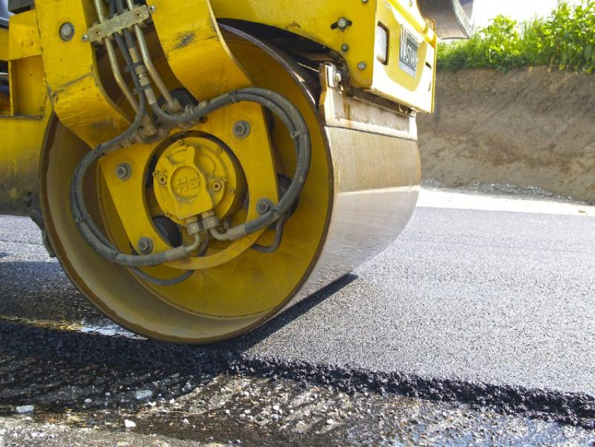 На ремонт дорог в Морозовском районе готовы потратить 41 миллион рублей