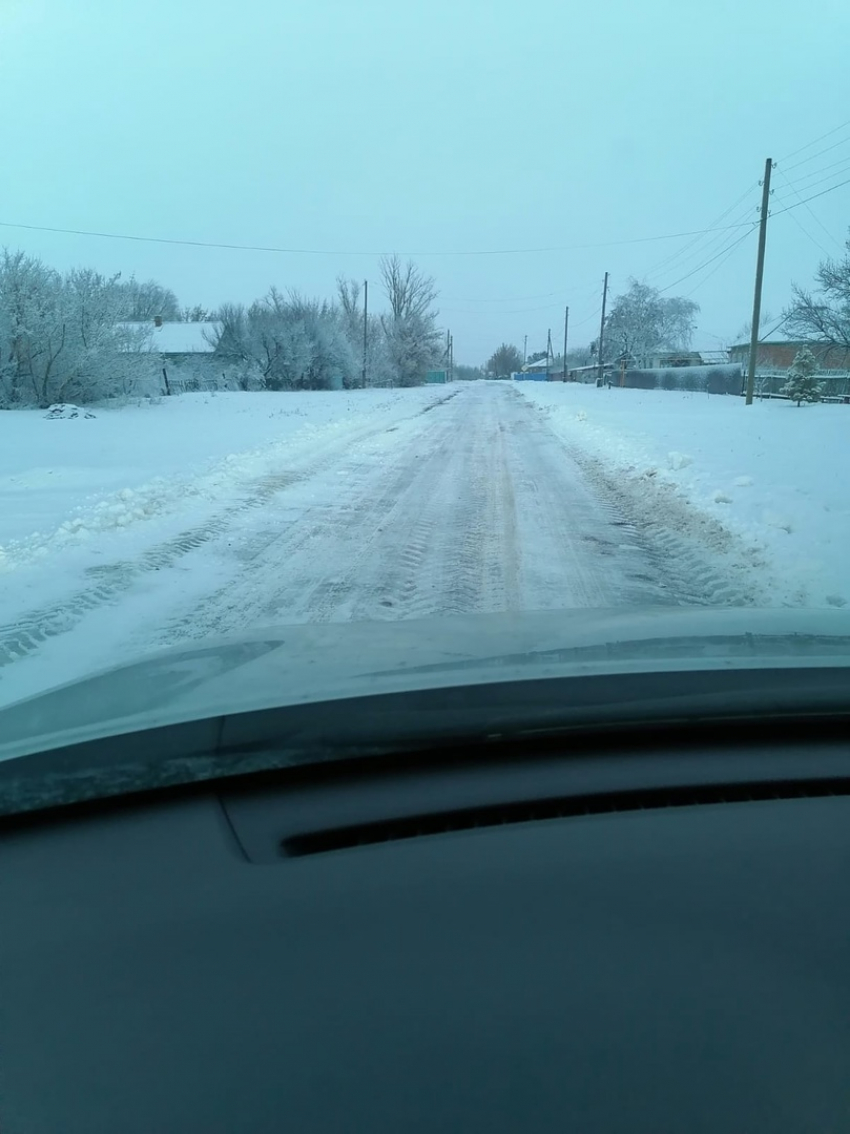 ﻿На улице только рассвело, а дороги уже чистые