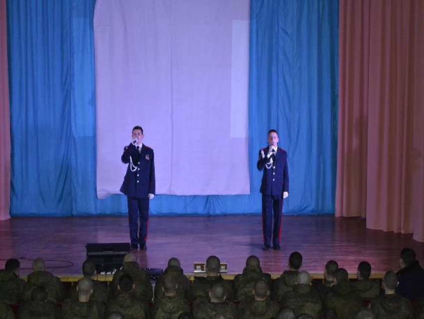 Концерт в честь 29-й годовщины вывода советских войск из Афганистана прошел в Доме офицеров Морозовска