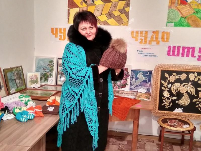Выставкой «Чудо ручки – чудо штучки» начался Год народного творчества в Гагаринском сельском поселении