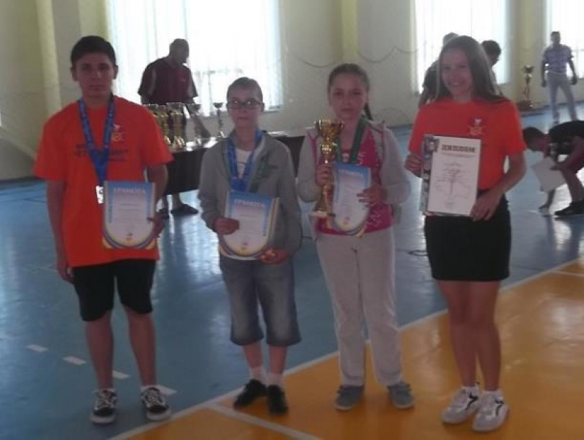 Морозовский клуб «Спутник» оказался на втором месте в областных соревнованиях 