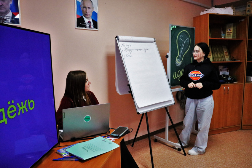 Молодёжь Морозовска начинает бороться за гранты и влияние