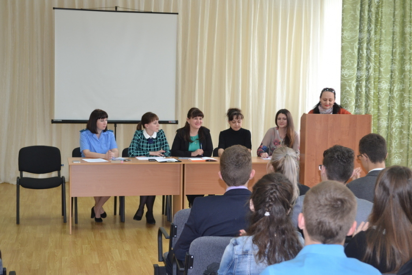 Для подростков из школы №1 города Морозовска провели День большой профилактики