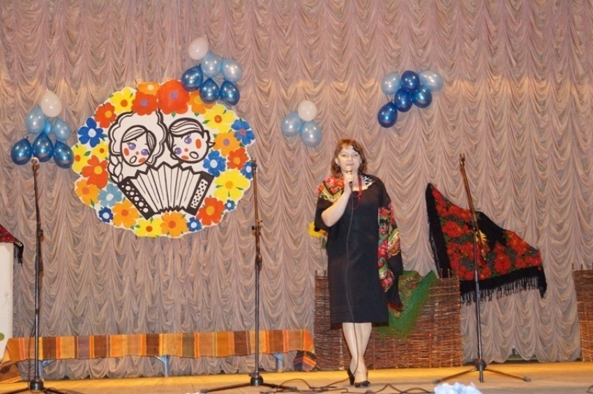 В Морозовском районе прошел первый отборочный тур «Радуги творчества»