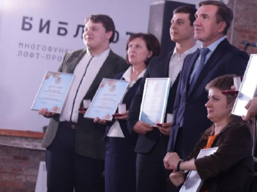 Морозовчанину Александру Ярометову присвоено звание «лучший доброволец Ростовской области»