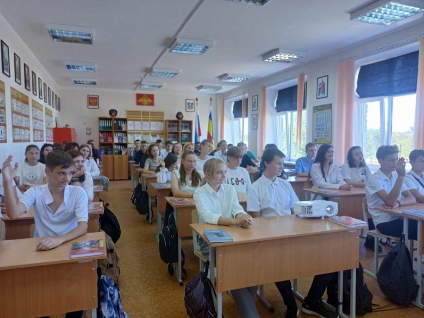 Морозовский район присоединился ко всероссийской просветительской акции «Поделись своим Знанием"