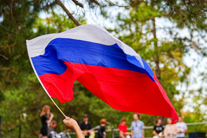 Концерт с важной миссией: жителей Морозовского района приглашают поддержать участников СВО