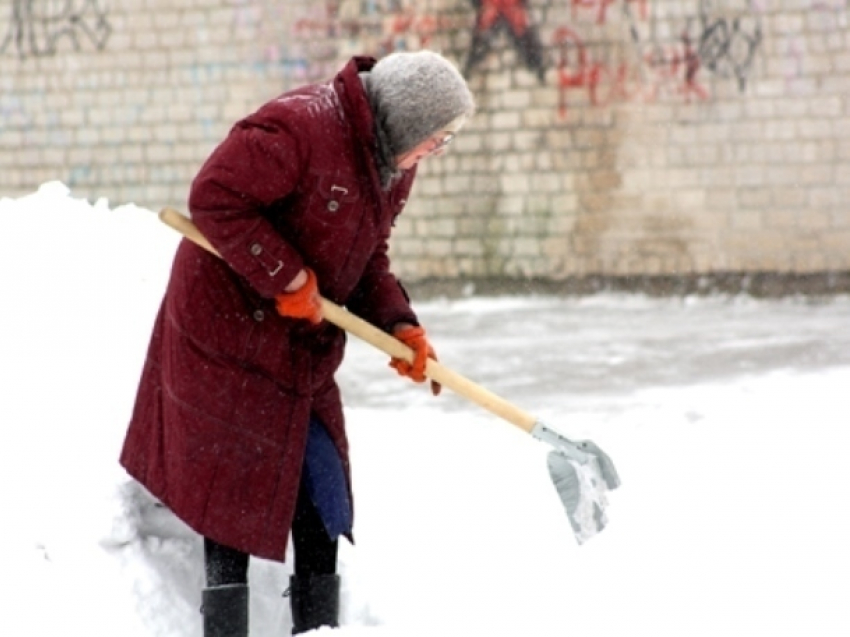 Вопрос-ответ: Почему в Морозовске не чистят снег?