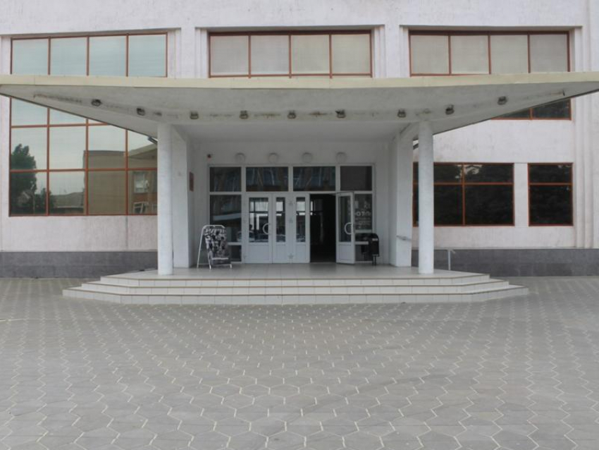 Многофункциональный молодежный центр может появиться в РДК Морозовского района