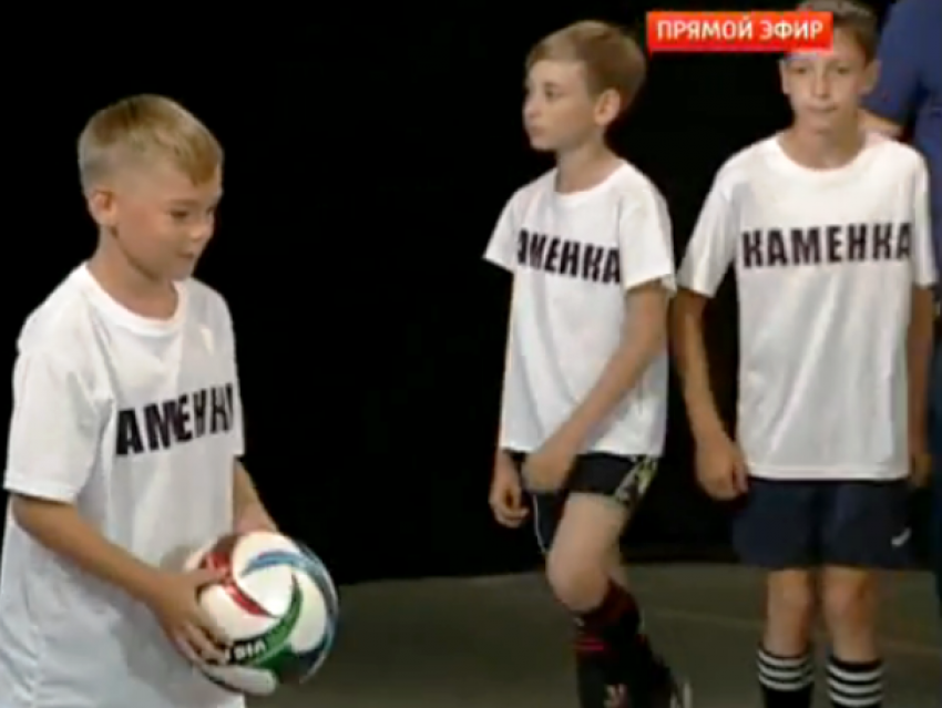 Главную проблему футбола Морозовска обсудили в прямом эфире передачи «Спортклуб с Мариной Вангели"