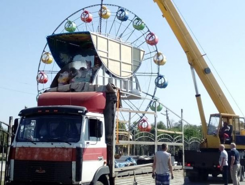 Аттракцион «Весёлый хоровод» привезли в Морозовск