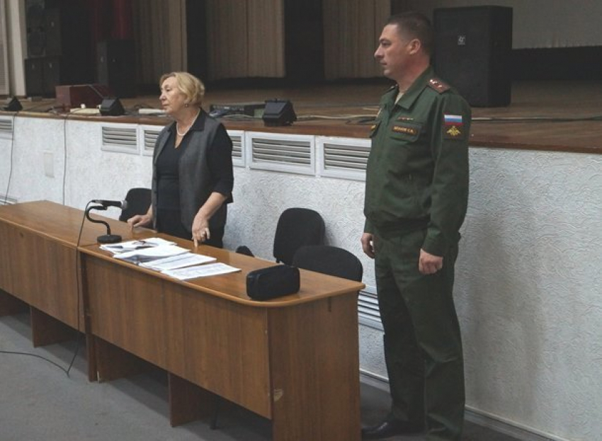 "Народы армии едины": в Морозовске прошел семинар для солдатских матерей