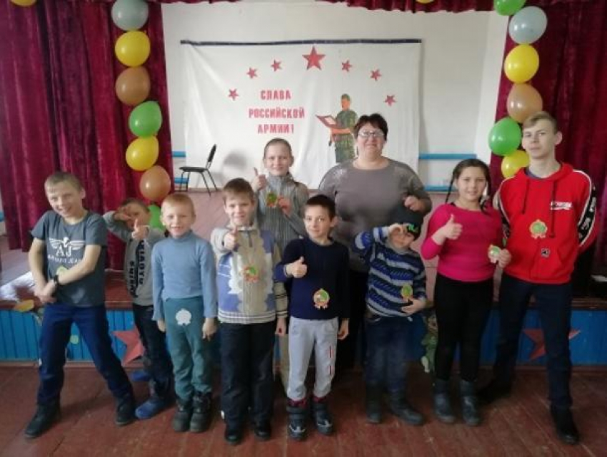 «Летчики» и «Разведчики» соревновались в Сибирьчанском сельском клубе