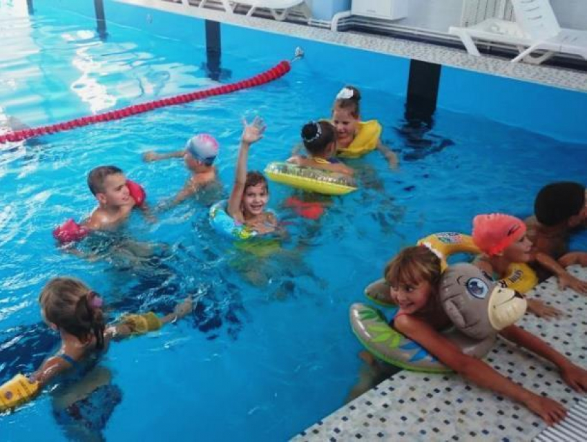 Директор лицея сообщила о скором возобновлении работы бассейна в Морозовске