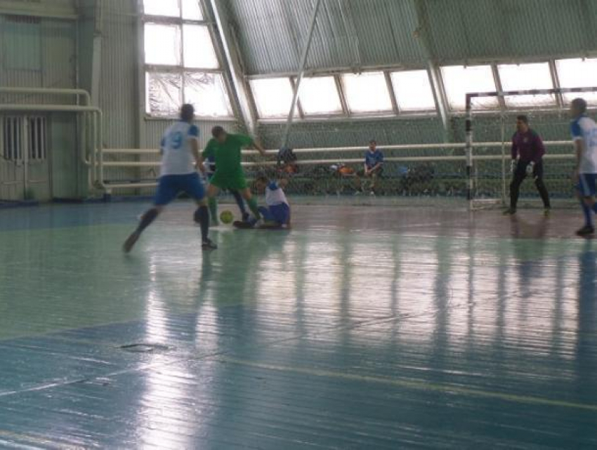 Морозовчане оказались лучшими на областном турнире по мини-футболу 