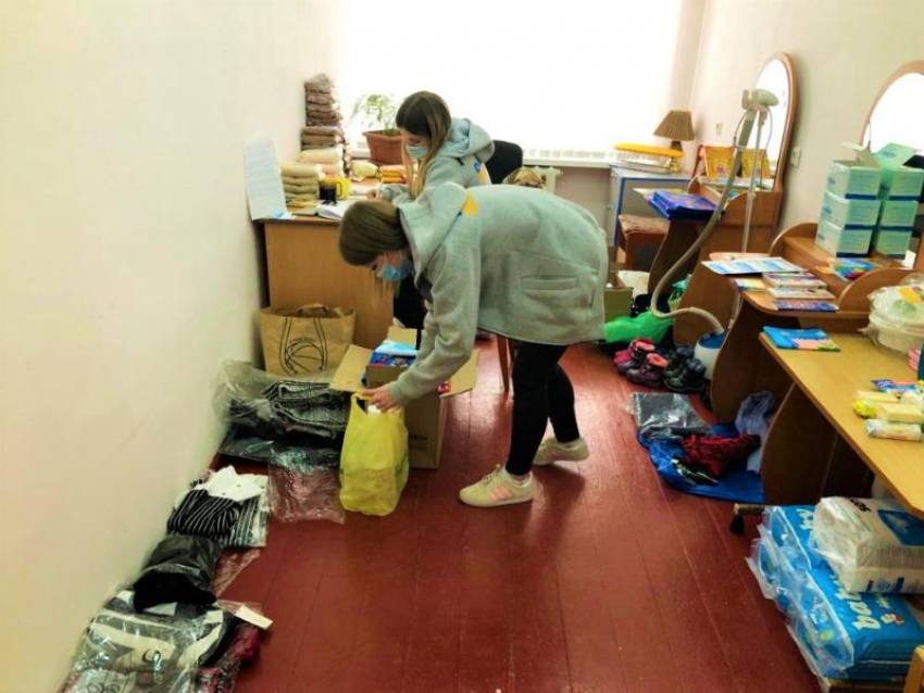 Морозовчане продолжают собирать гуманитарную помощь эвакуированным жителям Донецкой и Луганской народных республик 