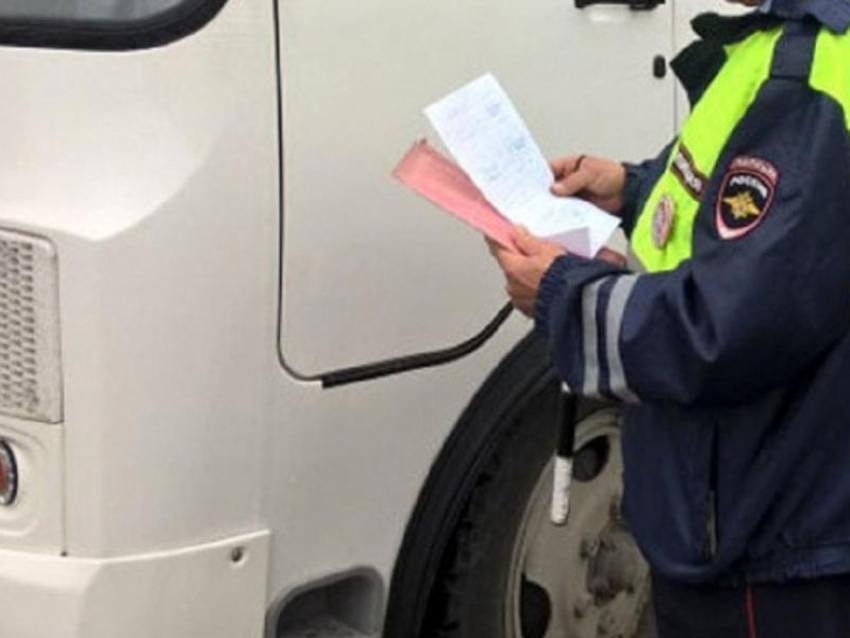 Водителей пассажирского транспорта в Морозовске проверят на знание ПДД